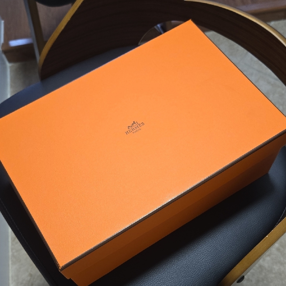 Hermès Orange Box